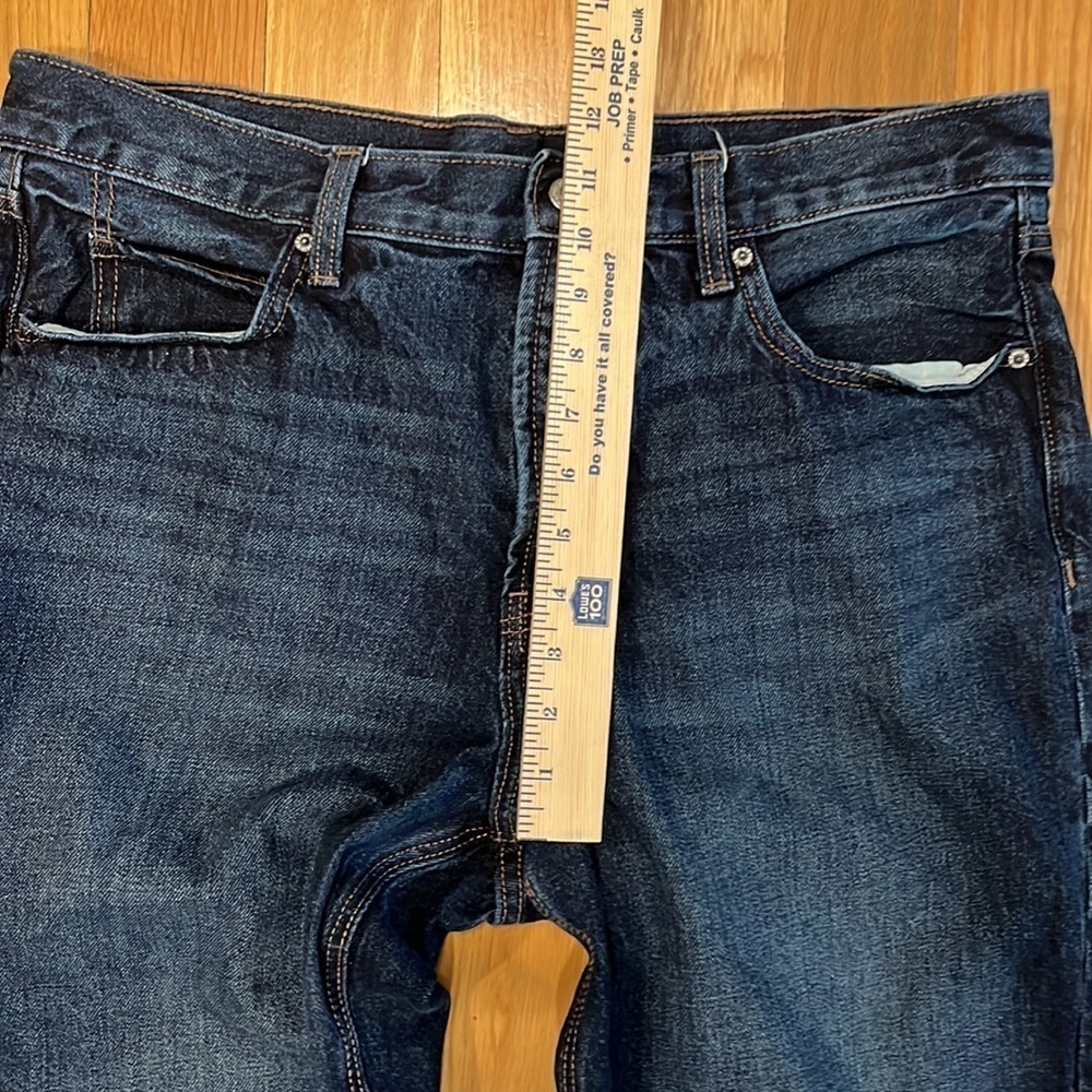 OLD Navy women’s slouchy straight jeans size 14 . - Picture 4 of 7